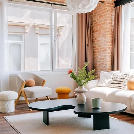 Апартаменты Luxury Flat Next To Galata And Metro W View *