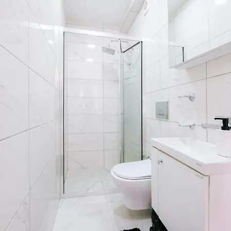 Luxury Flat Next To Galata And Metro W View * اسطنبول